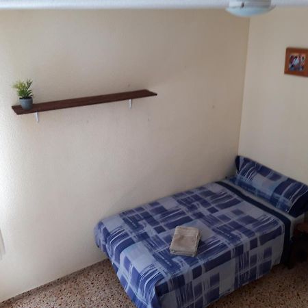 Central Accommodation Alicante Exterior foto